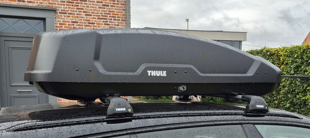 Thule dakrails/dakdragers voor dakkoffer, Auto diversen, Dakkoffers, Ophalen, Zo goed als nieuw