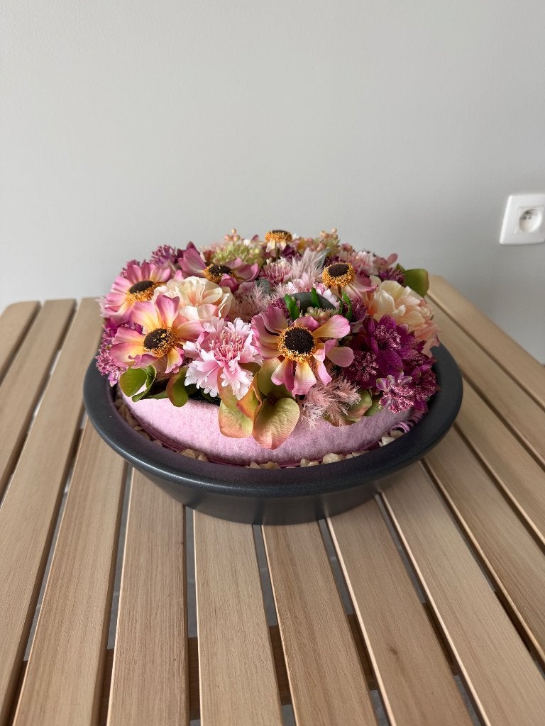 Vaas met bloemen, Maison & Meubles, Accessoires pour la Maison | Vases, Enlèvement, Comme neuf, Avec décoration incluse, Gris