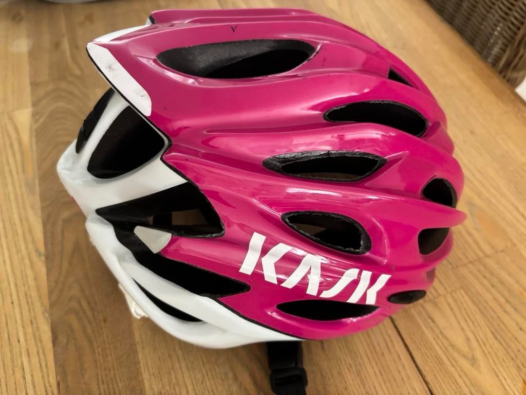 Kask fiershelm Magenta Large, Ophalen, Zo goed als nieuw