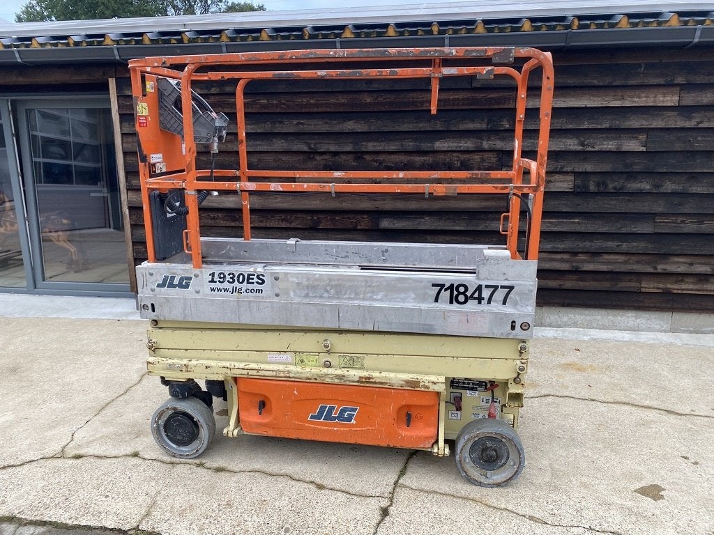 JLG 1930ES, JLG EMEA B, Info@jlg.com, Galvanistraat 7
6716 AE  Ede, NL