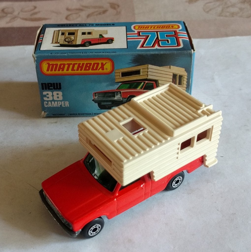 Matchbox #38 Camper, Ophalen of Verzenden, Zo goed als nieuw, Auto