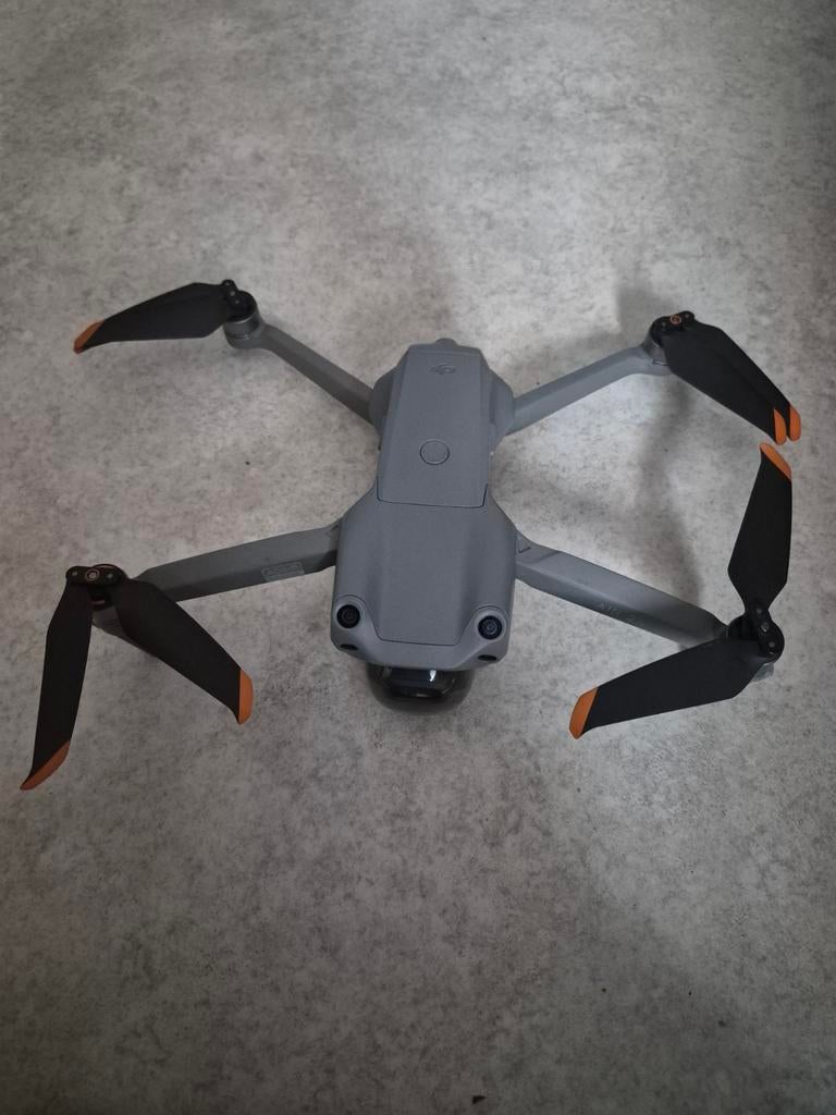 Drone DJI Air 2S – Parfait état – Pack complet + accessoires, TV, Hi-fi & Vidéo, Drones, Drone avec caméra, 250 à 900 g, Enlèvement ou Envoi