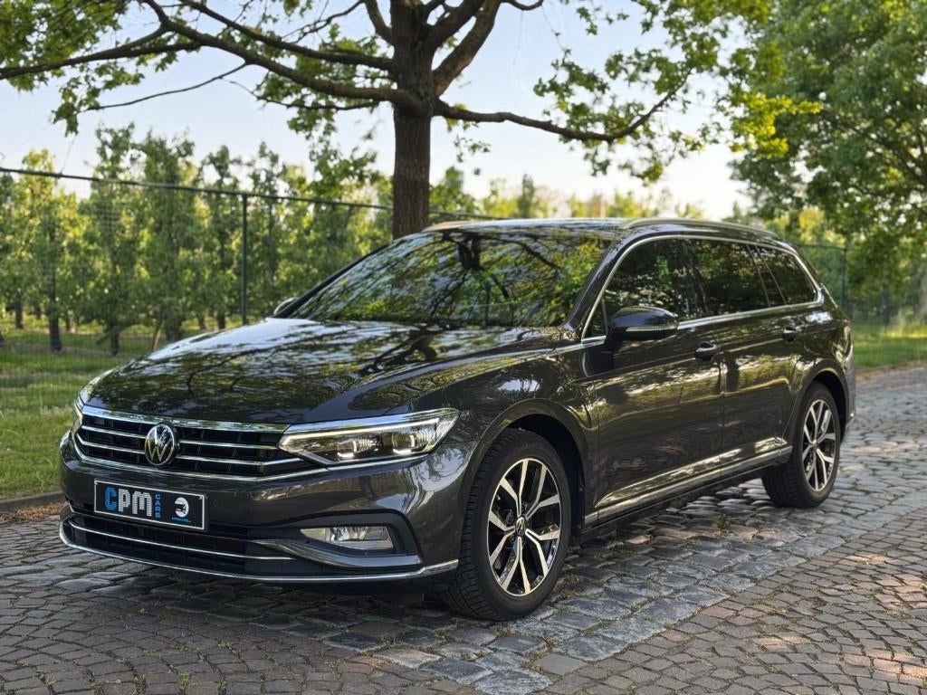 Volkswagen Passat Variant 1.5 TSI * CAMERA * CARPLAY * NAVI, Cuir, Argent ou Gris, Achat, Entreprise