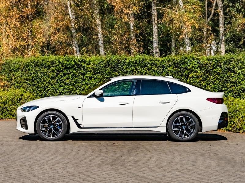 BMW i4 eDrive Gran Coupé, Autos, I4, Entreprise, https://public.car-pass.be/vhr/2be45dd8-1ff6-4804-8040-8506a582961a, 5 portes