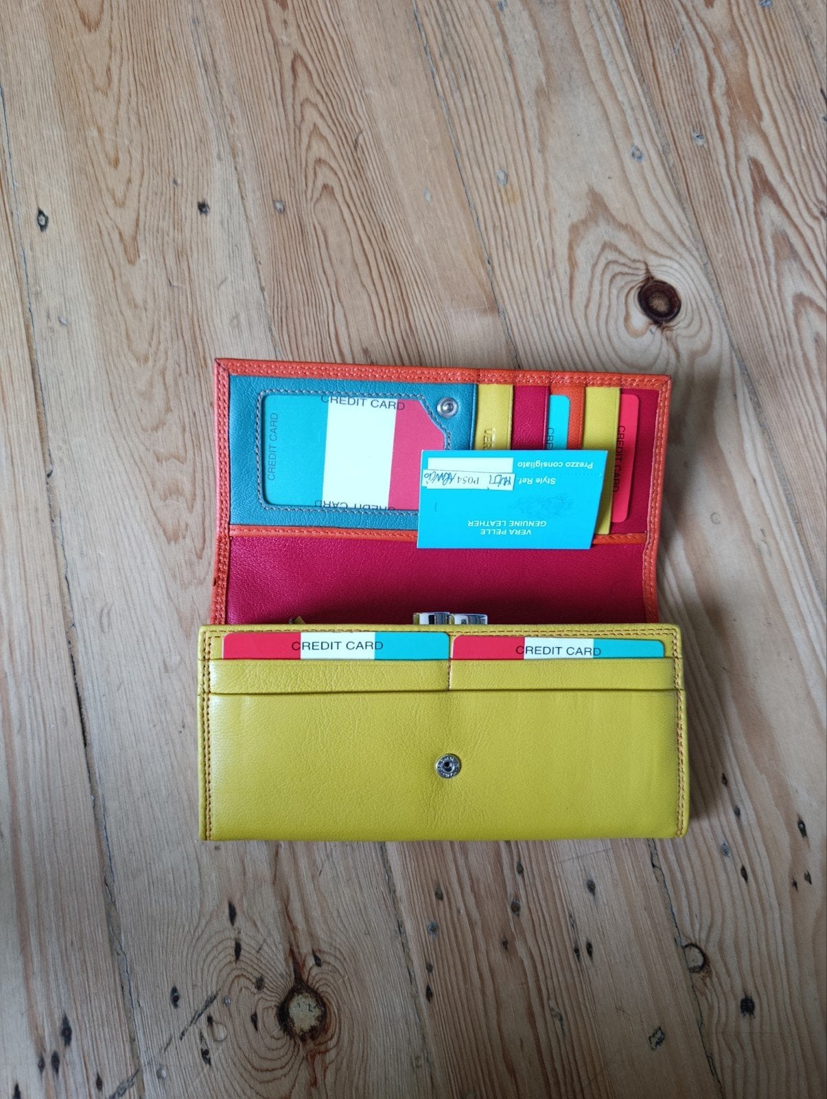 portefeuille l'etrisco acheter au perou., Autres marques, Comme neuf, Cuir, Jaune