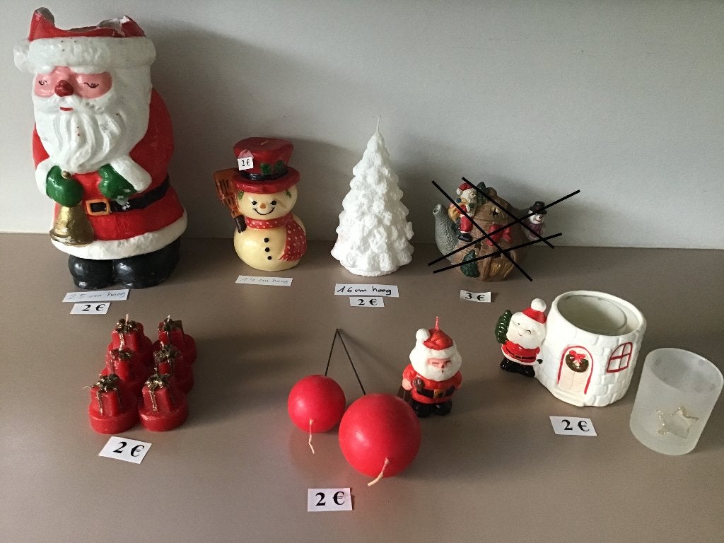 diverse kerst kaarsen en thee lichthouders, Diversen, Ophalen of Verzenden, Zo goed als nieuw