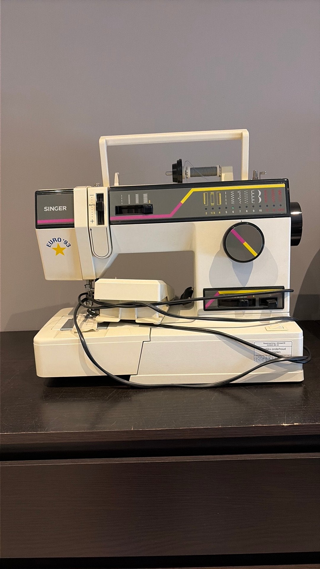Naai machine, Enlèvement, Comme neuf
