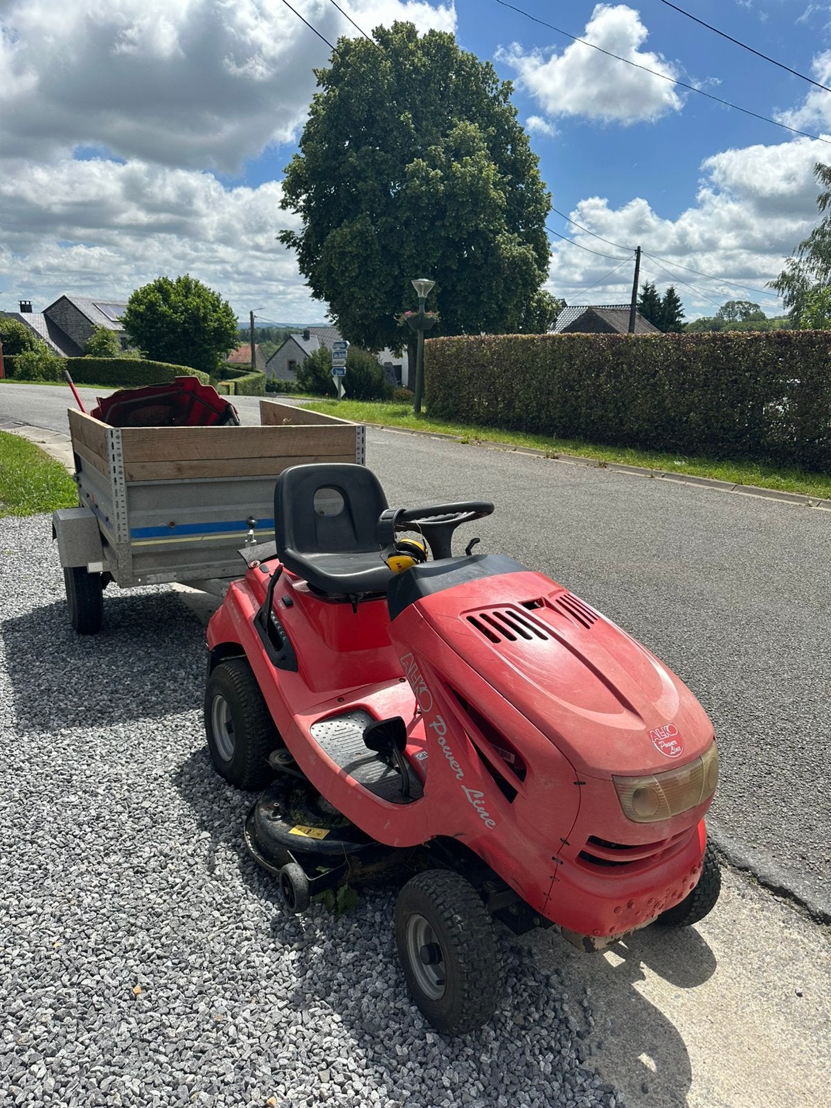 Tracteur tondeuse échange possible proposé, Jardin & Terrasse, Tondeuses autoportées, Enlèvement, Utilisé, Bac de ramassage, 90 à 120 cm