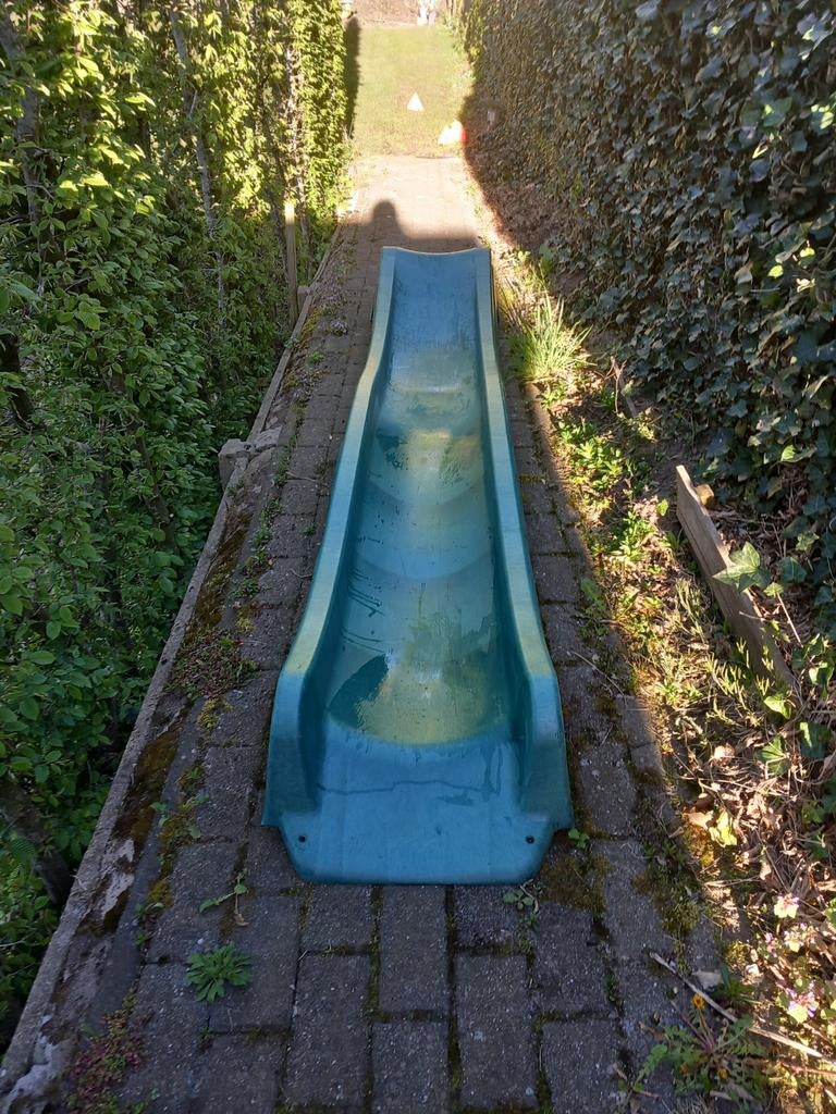 Groene glijbaan, Ophalen, Glijbaan