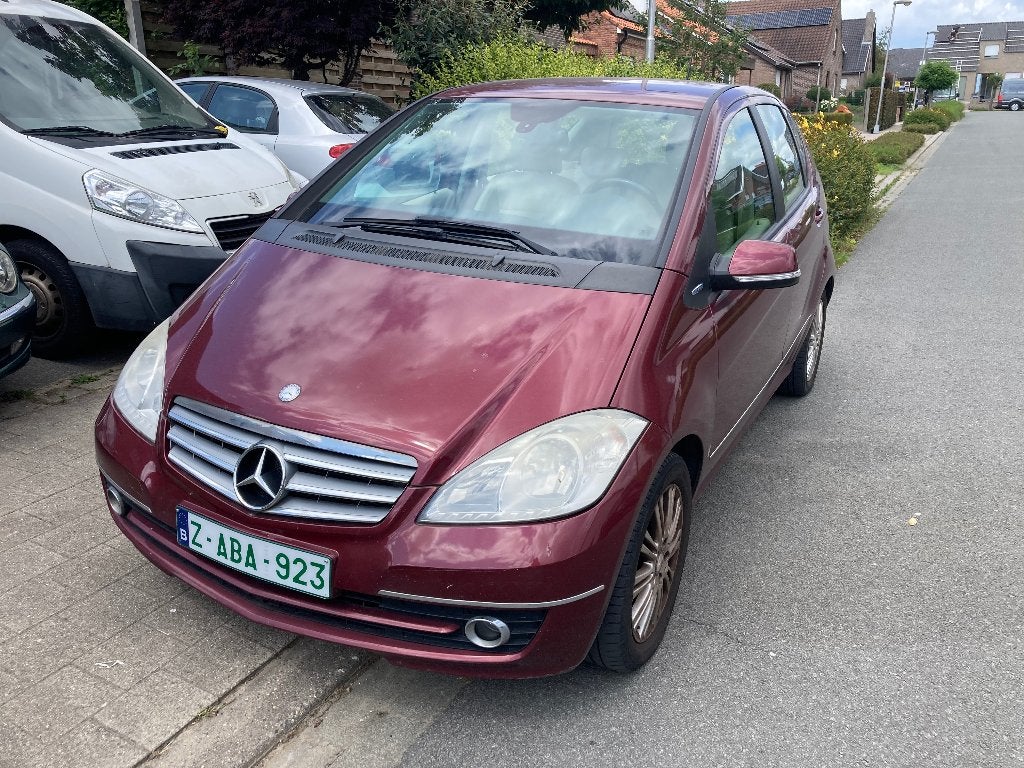 Mercedes A150 2009 marchand/export, Autos, Classe A, Achat, Entreprise, 595 kg