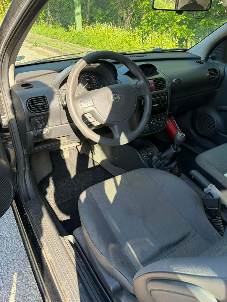 Opel corsa 1.2 Essence prêt à immatriculer, Autos, Achat, Entreprise, Boîte manuelle, Noir