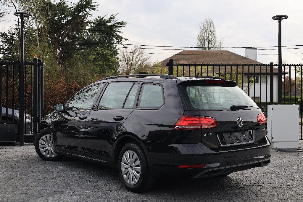 Volkswagen Golf Variant 1.6 CR TDi | Euro 6b | Navi | Camera, Stof, Cruise Control, Zwart, Bedrijf