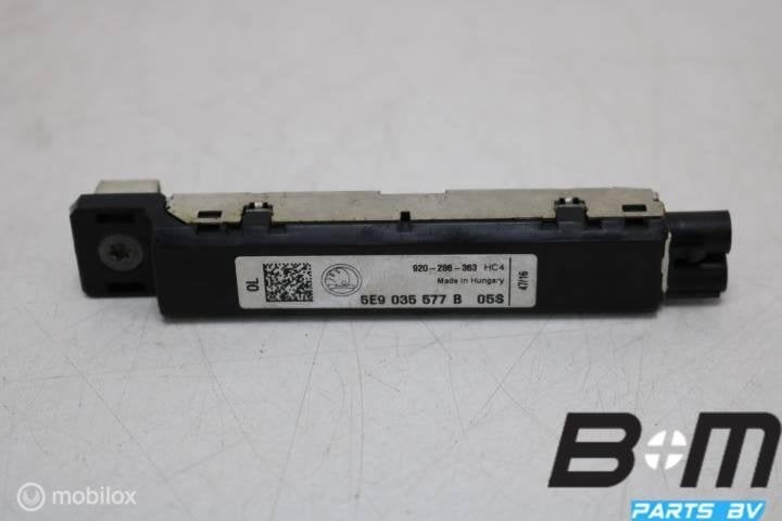 Antenneversterker Skoda Octavia 3 Combi 5E9035577B, Autos : Divers, Autoradios, Utilisé