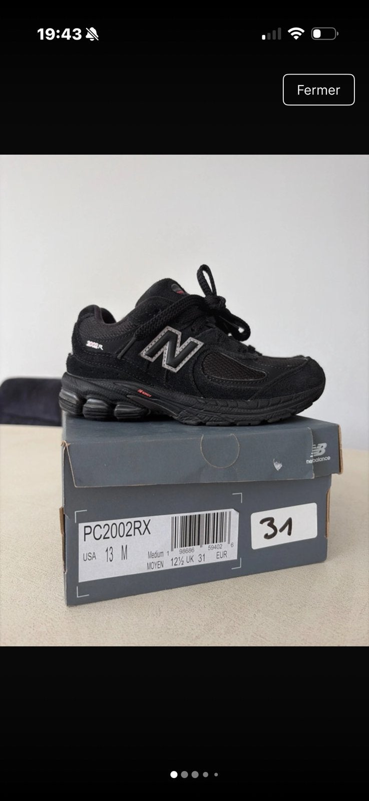 Paire de Baskets New Balance 2002R pointure 31, Jongen of Meisje, Schoenen, Ophalen of Verzenden, Zo goed als nieuw