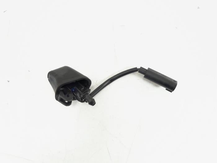 Lave-glace avant d'un BMW 3-Serie, Autos : Pièces & Accessoires, -, 3 mois de garantie, Utilisé, -