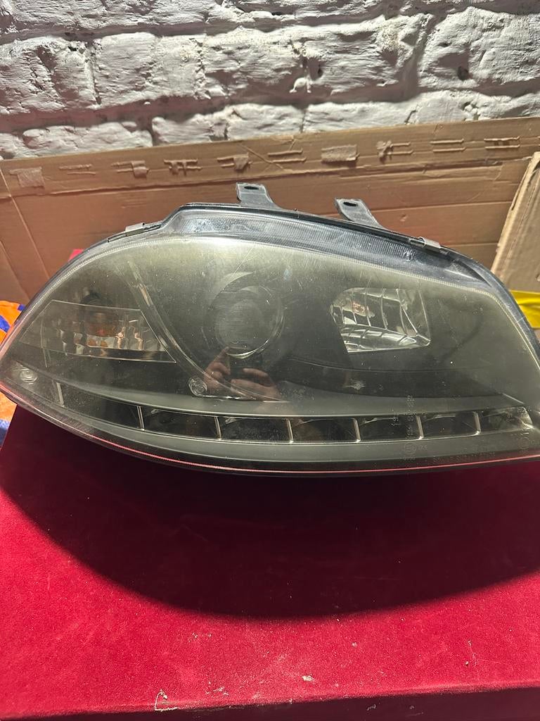 Phare LED, Seat Ibiza ,, Enlèvement, Utilisé, Phare