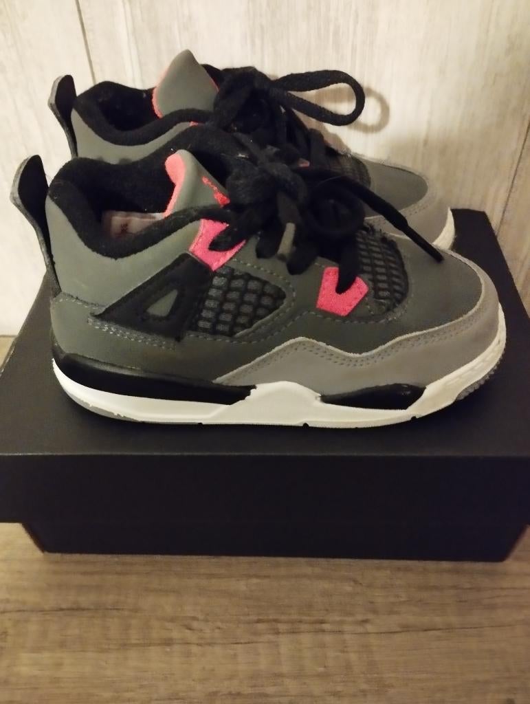 Nike Jordan rétro 4, Garçon, Enlèvement ou Envoi, Comme neuf, Nike Jordan