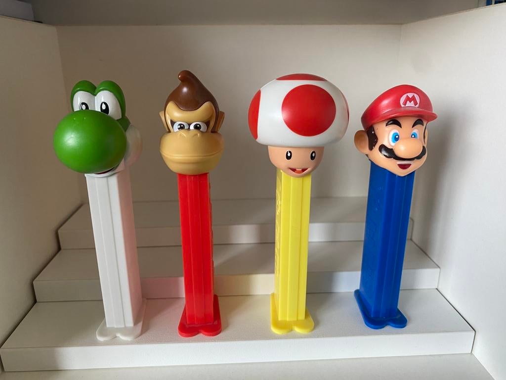 PEZ super mario, Verzamelen, Poppetjes en Figuurtjes, Ophalen of Verzenden, Zo goed als nieuw