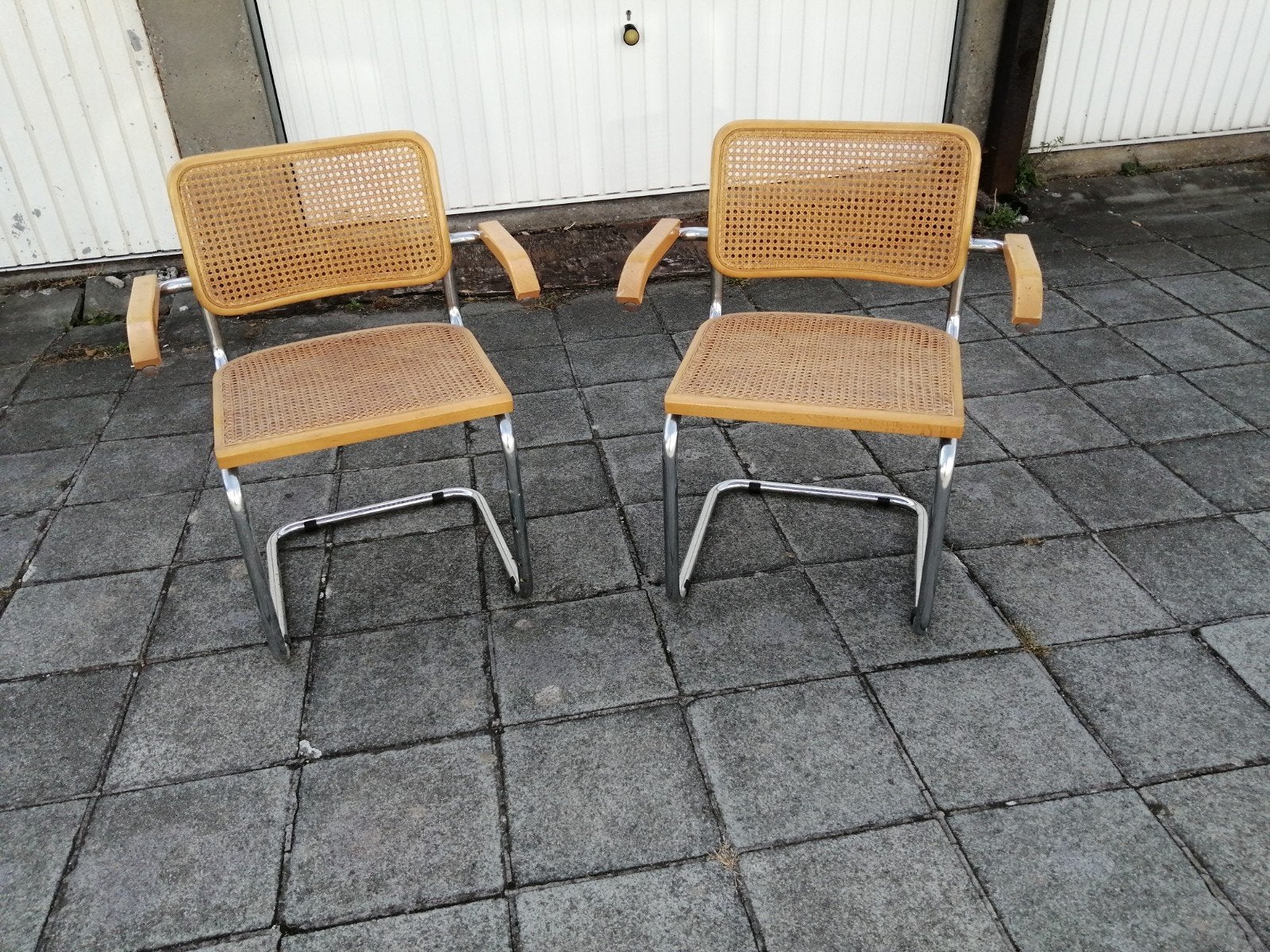 2 chaises style Cesca chair par Marcel Breuer, Huis en Inrichting, Ophalen, Design, Twee