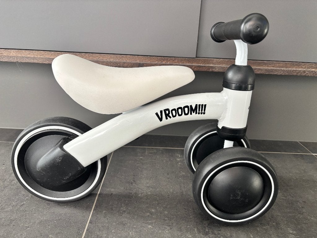 Loopfietsje  Vrooom Childhome, Ophalen