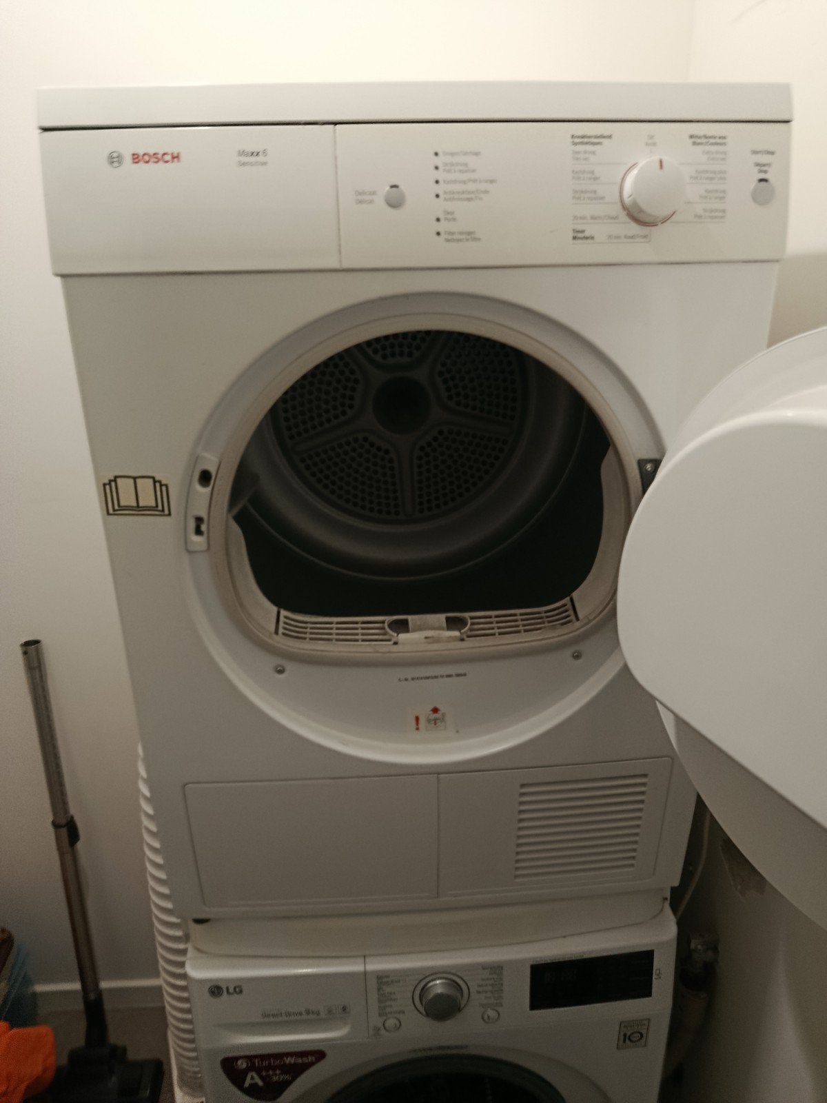 Droogkast Bosch Eva evacuatie, Elektronische apparatuur, Ophalen