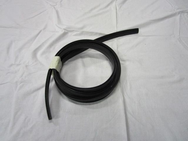 rubber achterklep op kas MK4 1988-01 Classic Mini, Ophalen, Achterklep, Voor, Nieuw