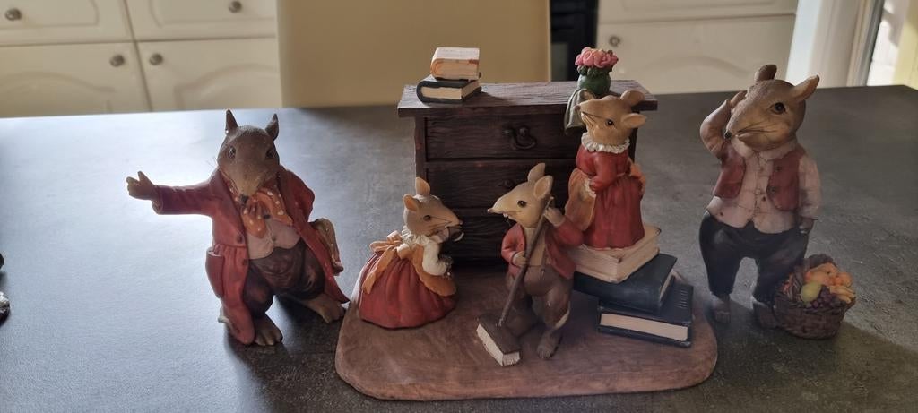Mooie decoratieve beeldjes rattenfamilie, Ophalen of Verzenden, Dier