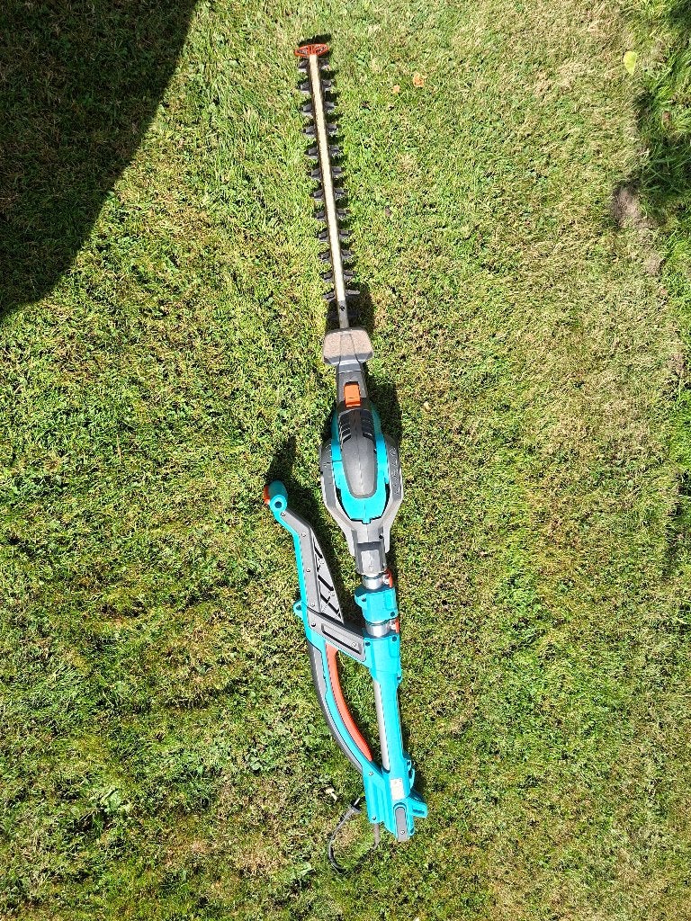 Uitschuifbare heggenschaar, Ophalen, Gebruikt, Elektrisch, Gardena