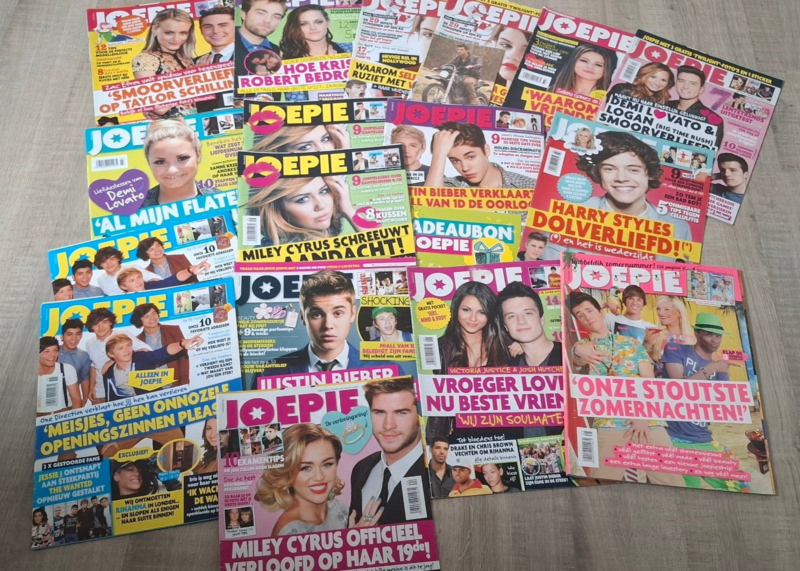 17 joepies magazine 2012, Livres, Journaux & Revues, Enlèvement ou Envoi