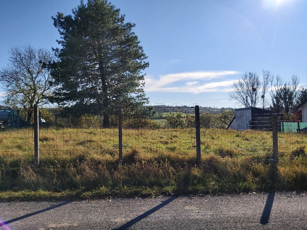 Terrain (bâtiments ouverts), BIJ DURBUY, 1000 à 1500 m²