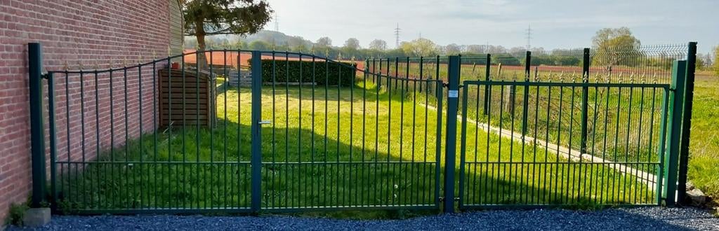 Groene poort 2 vleugels van 4m+1 vast deel van 2,5m in STAAL, Ophalen, Gebruikt, Staal, 100 tot 150 cm