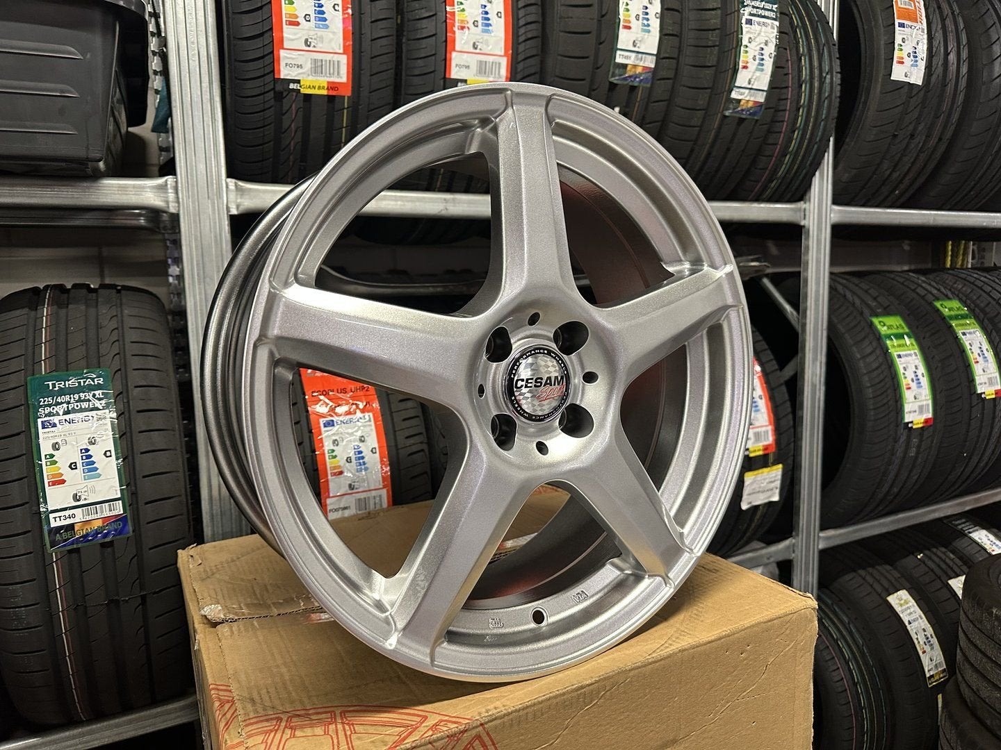 NIEUW 17inch VW Seat Skoda Mi UP Citigo RS Look Velgen 4x100, Autos : Pièces & Accessoires, Pneus et Jantes, Véhicule de tourisme