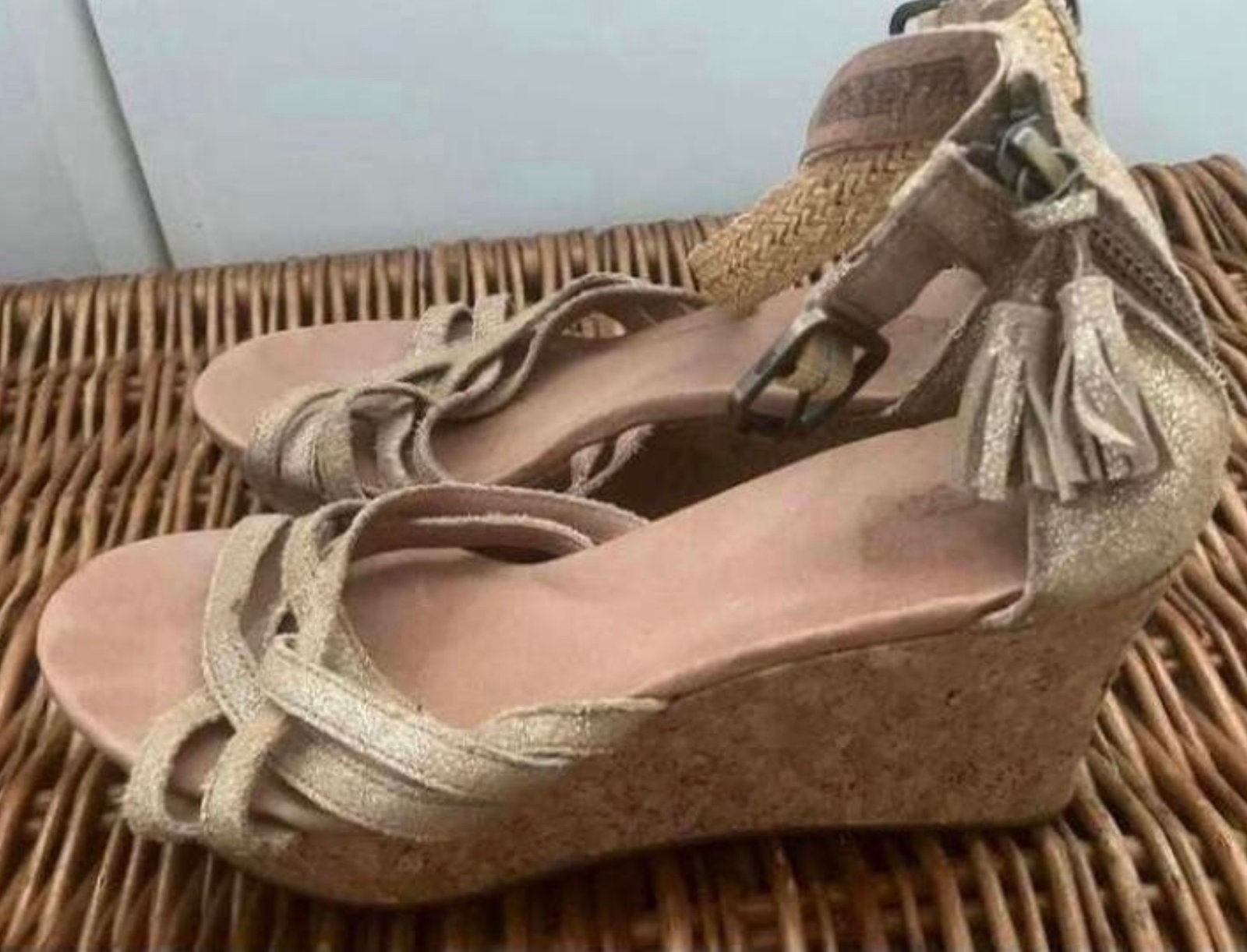 UGG ,NIEUWE SANDALEN/ESPADRILLES !MET SLEEHAKKEN,MAAT 39 !, Kleding | Dames, Schoenen, Overige kleuren, Nieuw, Sandalen of Muiltjes