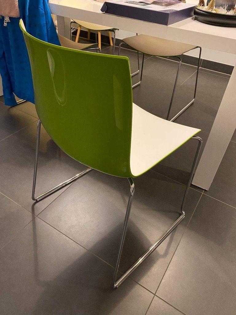 Stoelen arper  Catifa groen/wit, Huis en Inrichting, Stoelen, Ophalen, Kunststof, Wit, Design