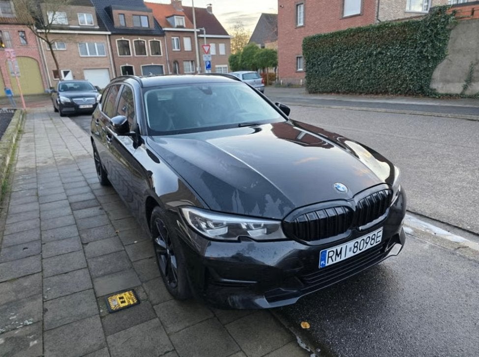 BMW serie 3 G21 318D Euro 6 mild hybrid, Auto's, Automaat, Euro 6, Zwart, Bedrijf