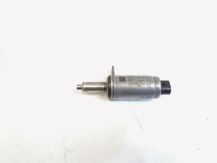 Nokkenas Verstelling van een Volkswagen Golf, Gebruikt, -, Volkswagen, -