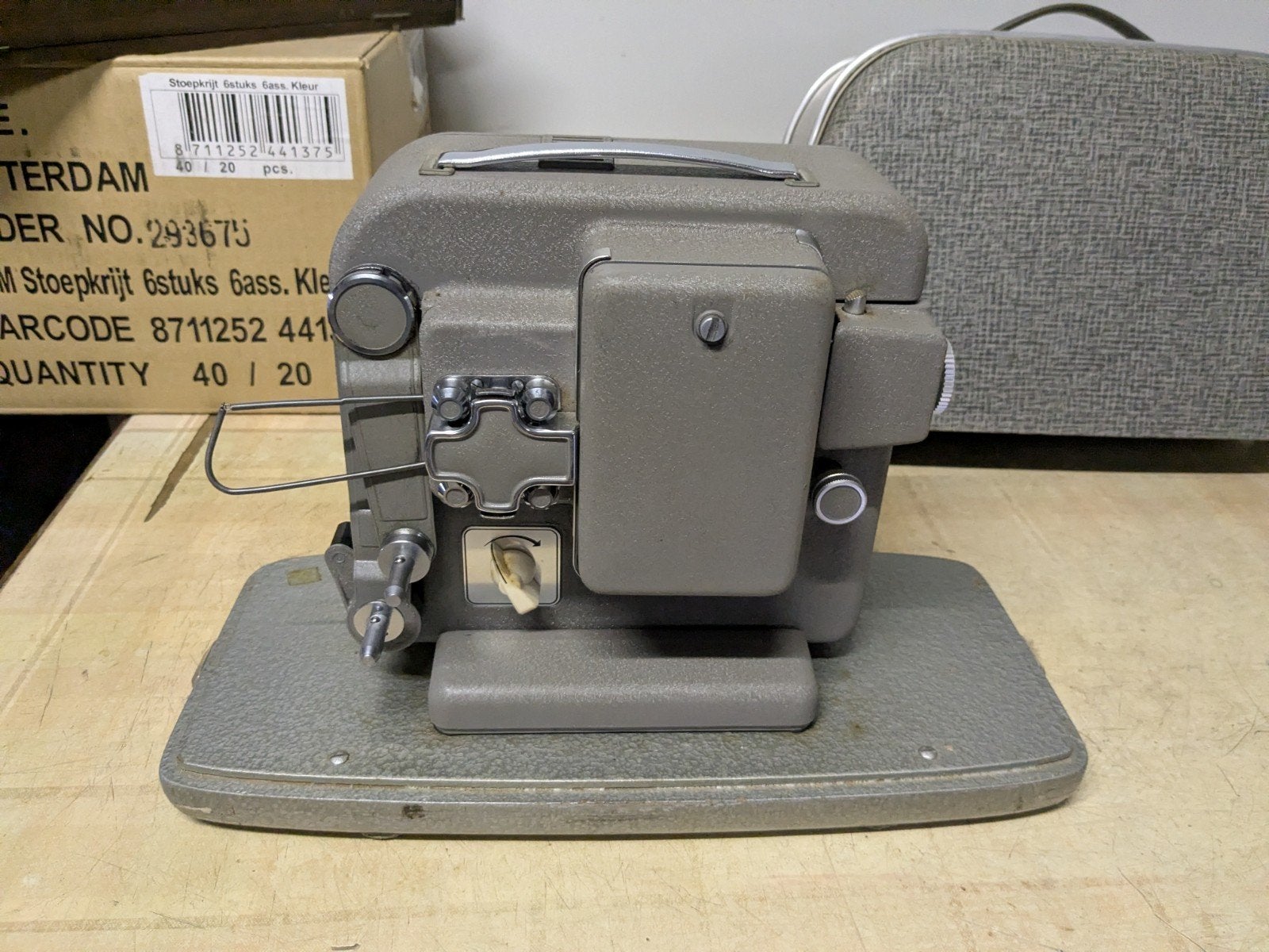 Agfa filmprojector, Ophalen