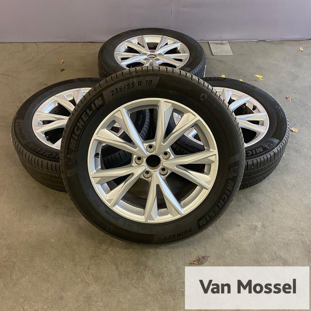 Audi Q3 Michelin Primacy 4 235/55/R18 100V, Auto-onderdelen, Banden en Velgen, 18 inch, Gebruikt, -, -