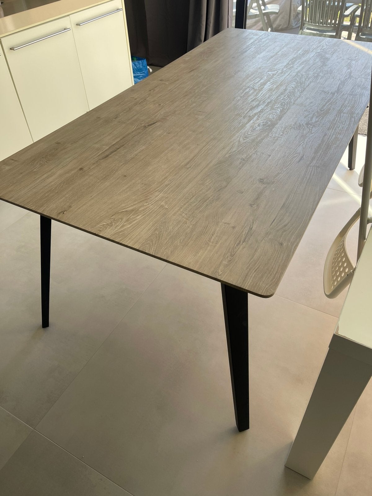 Houten eettafel met stalen poten, Huis en Inrichting, Tafels | Eettafels, Ophalen, Gebruikt, 200 cm of meer, 100 tot 150 cm