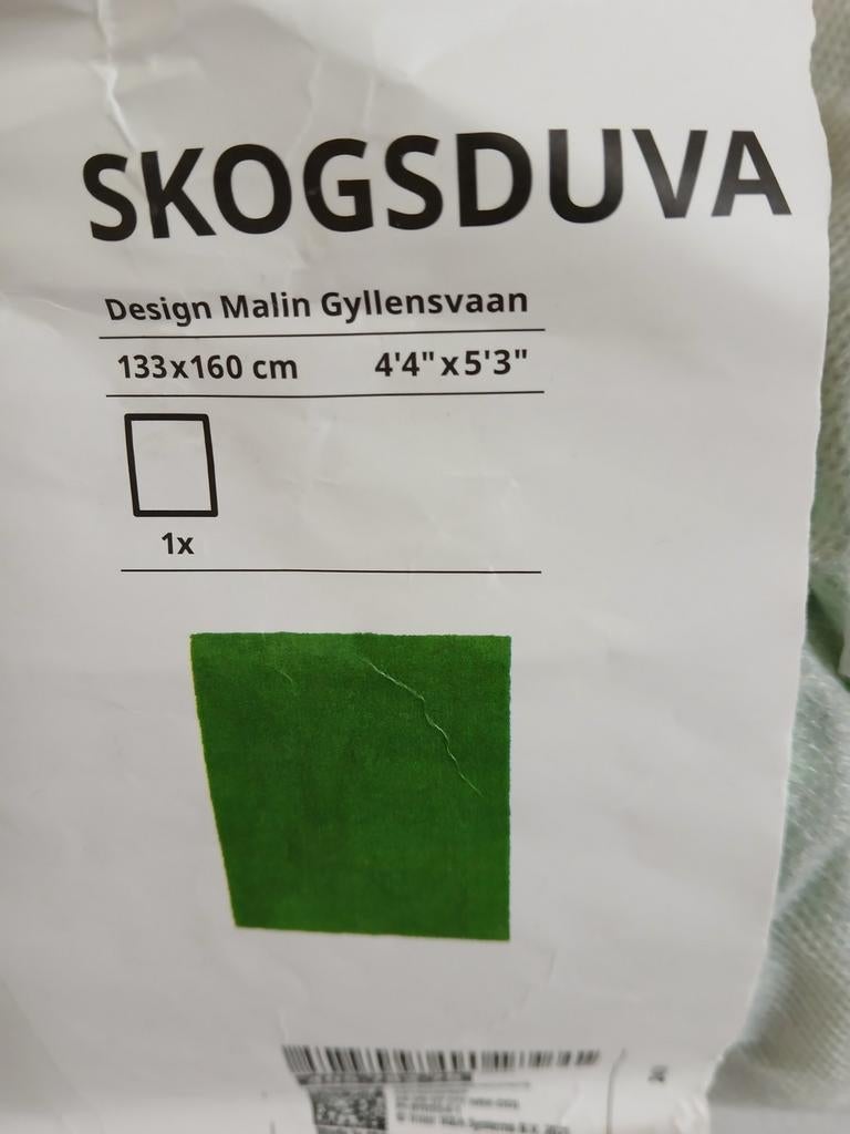 Ikea grasgroen tapijt 1m33 op 1m60 NIEUW, Huis en Inrichting, Ophalen, Groen