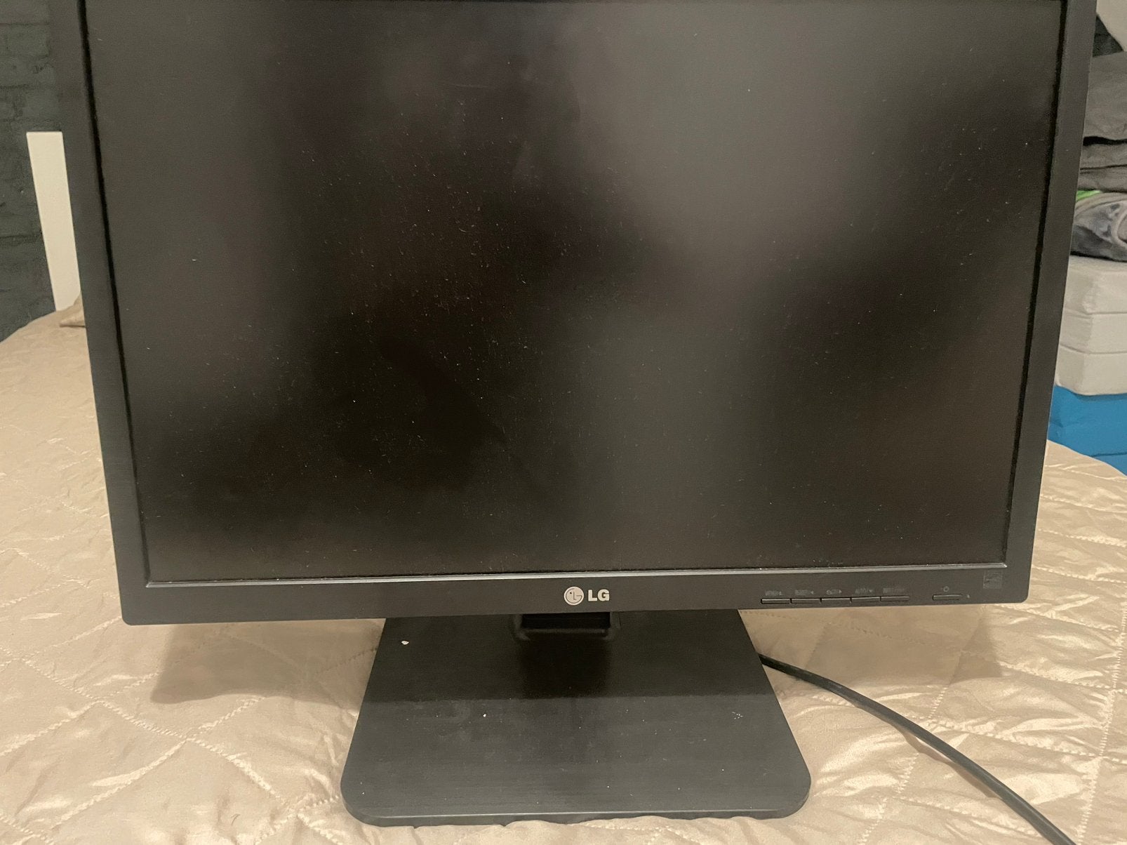 LG 22” LED Monitor – Full HD – HDMI – USB – In goede staat, Computers en Software, Ophalen, Zo goed als nieuw, LED, HDMI