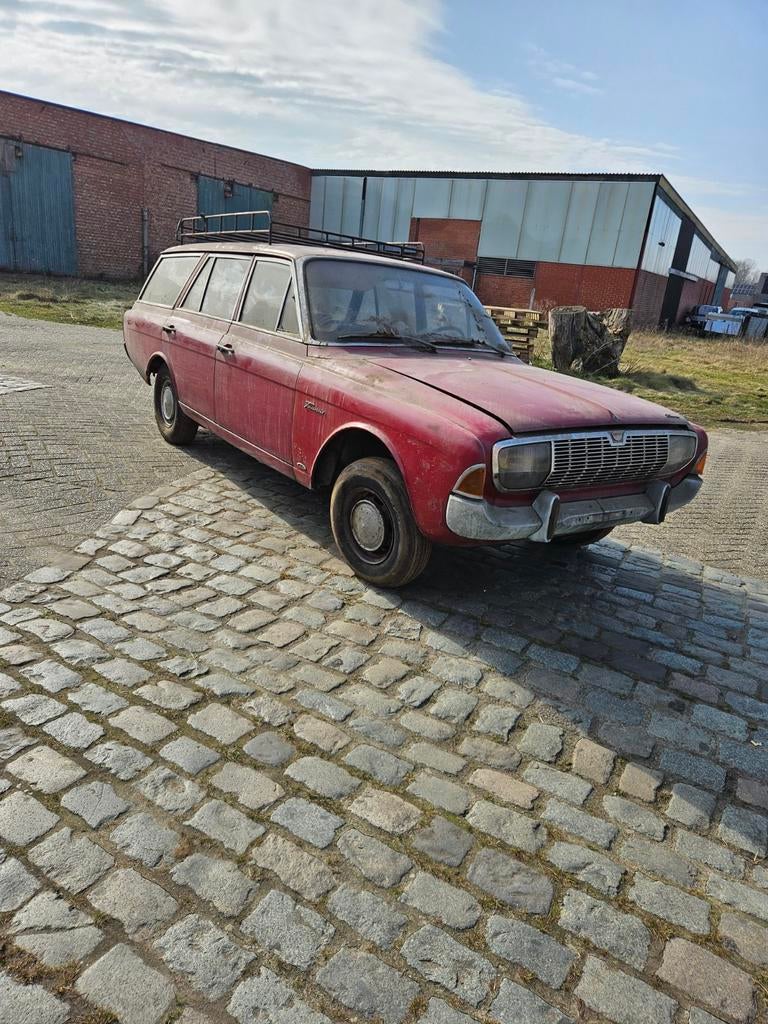 Ford taunus oldtimer zonder papiren, Enlèvement, Ford