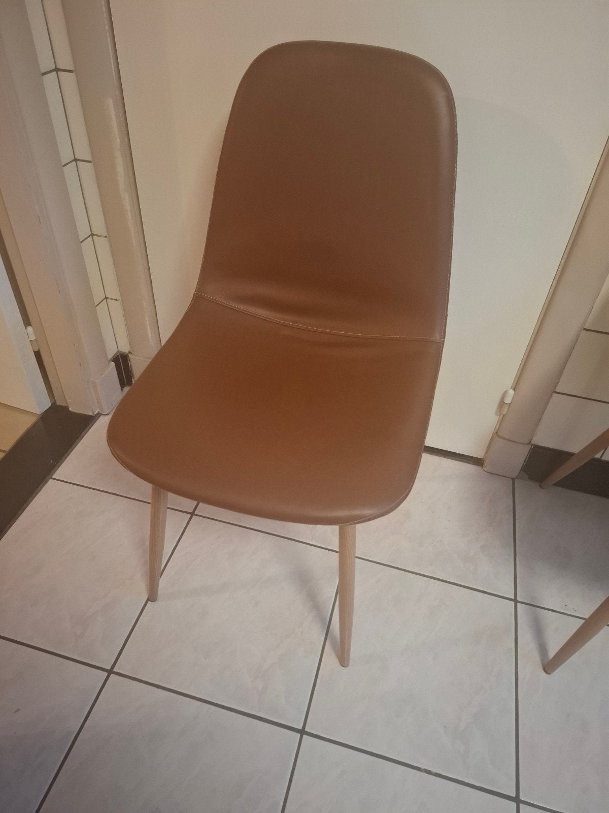 Bruin lederen stoelen.  jisk, Ophalen, Zo goed als nieuw, Bruin