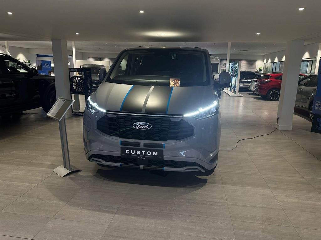 Ford Transit Custom Sport Dubbelcabine l PHEV l L1H1 l 5Seat, Auto's, Stof, Gebruikt, Zwart, 4 cilinders
