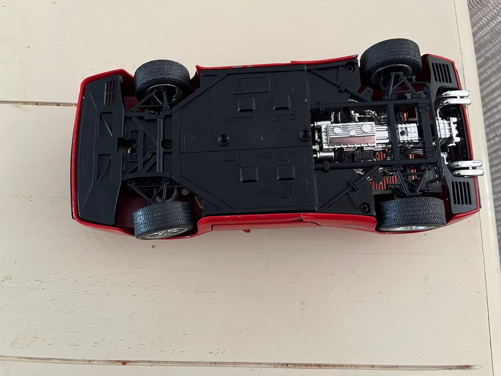 Ferrari GTO Burago 1/18, Ophalen, Zo goed als nieuw, Burago