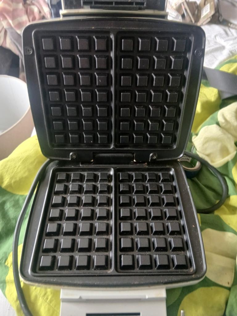 Wafelijzer, Elektronische apparatuur, Ophalen
