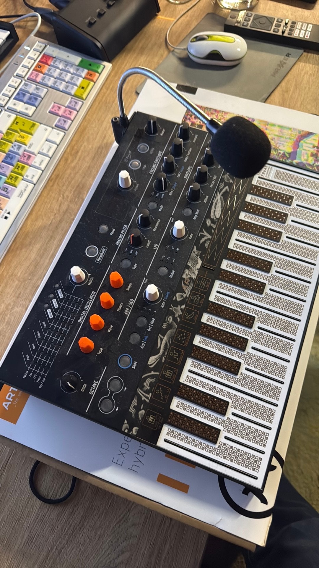 Micro freak, Muziek en Instrumenten, Ophalen, Zo goed als nieuw