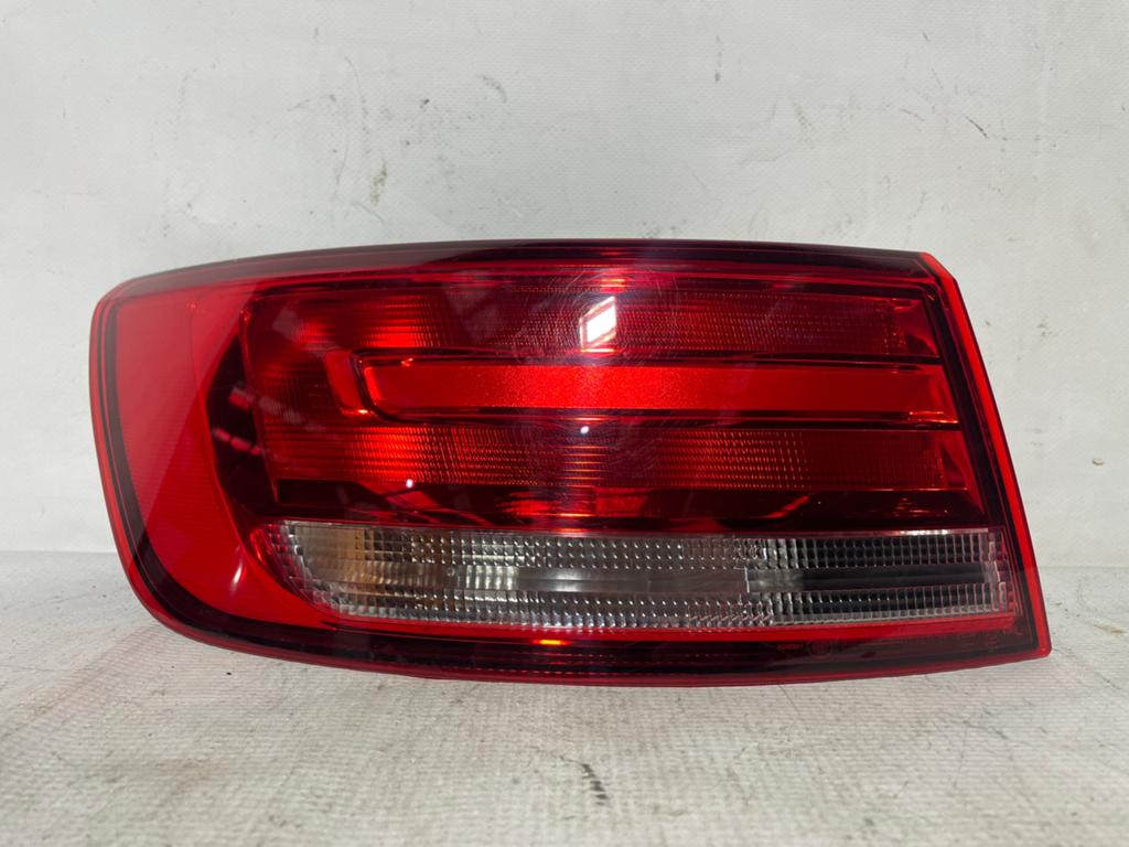 Linker achterlicht AUDI A4 8W5945069A, Ophalen, Gebruikt, Audi