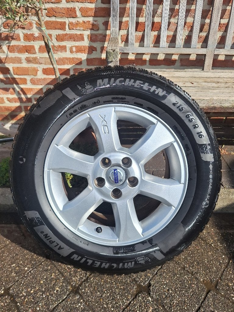 Volvo velgen 16duim van met zgan. Winterbanden, Auto-onderdelen, Ophalen, Velg(en), 16 inch, Winterbanden