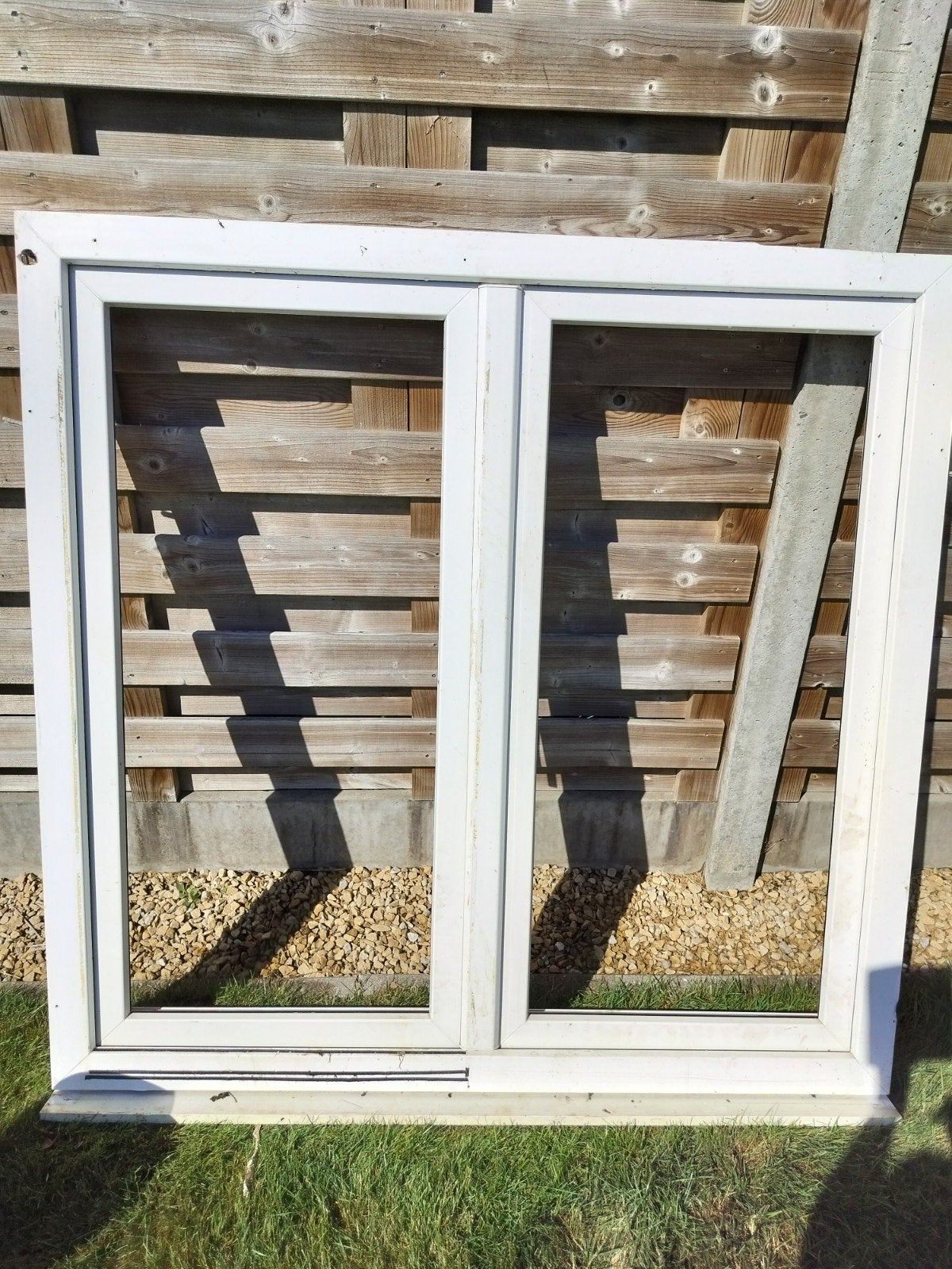 Witte PVC raam. 140x140, Ophalen, Kunststof, Raamkozijn